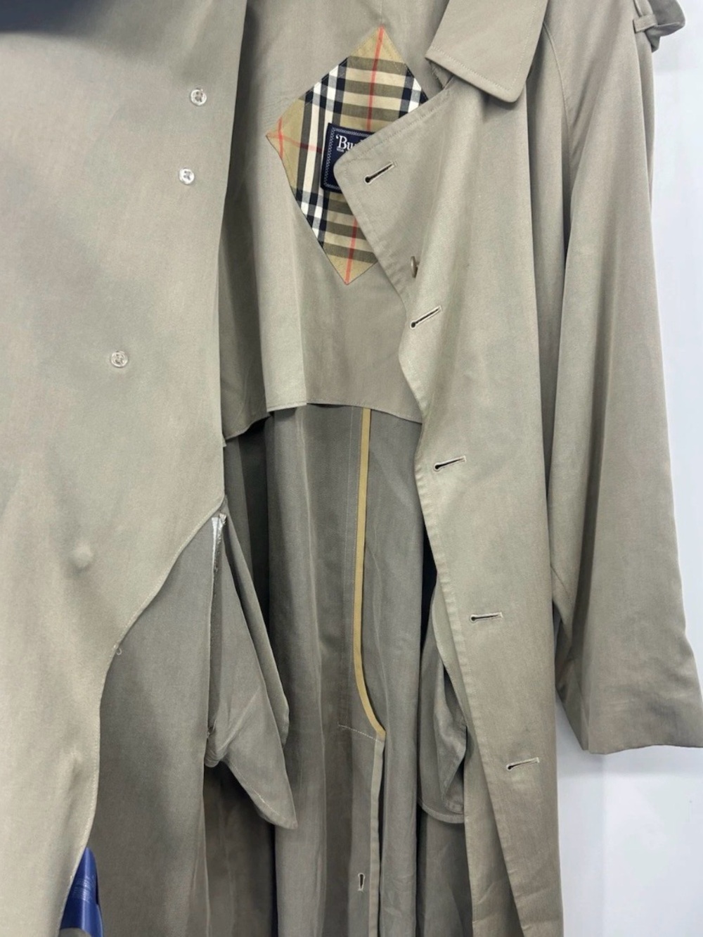 Authentic Vintage Burberry Classic Men's Double-Breasted Trench Coat 42 US L - Picture 9 of 16